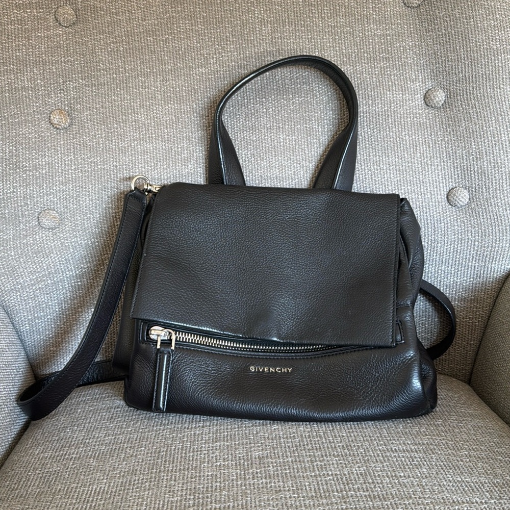 Givenchy bag with strap and handle